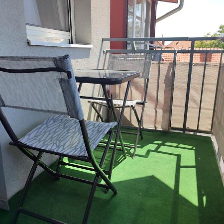 Larix Apartman Sárvár Exteriér fotografie