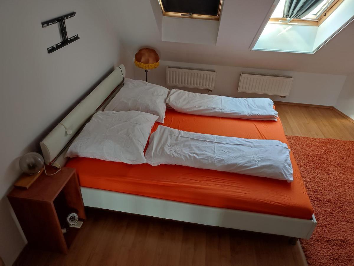 Larix Apartman Sárvár Exteriér fotografie