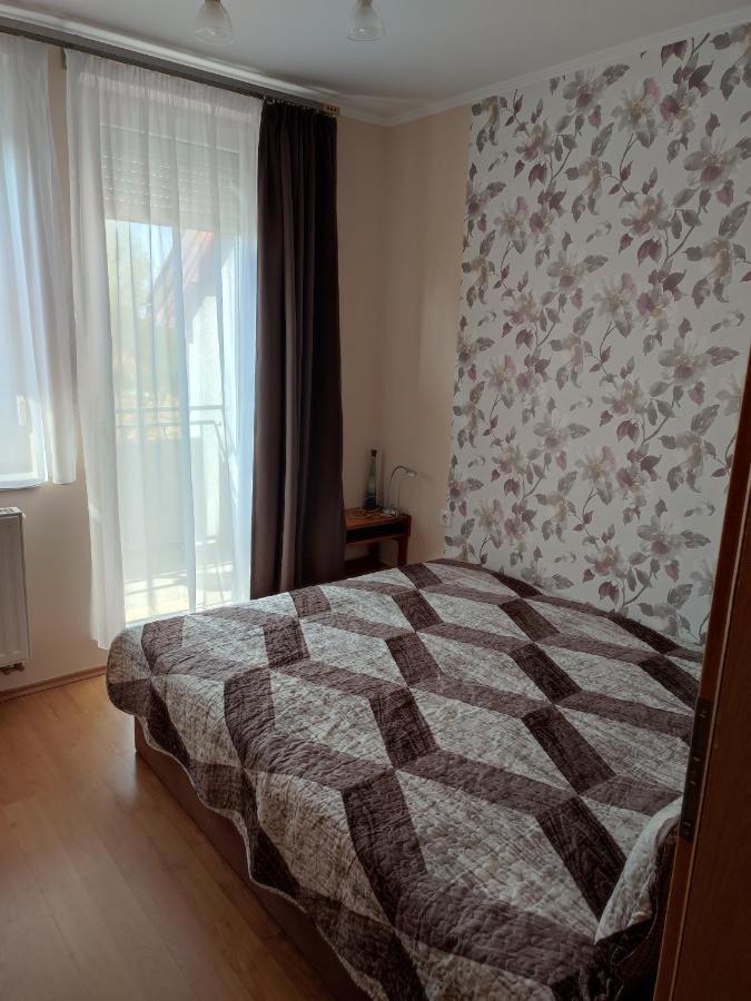 Larix Apartman Sárvár Exteriér fotografie