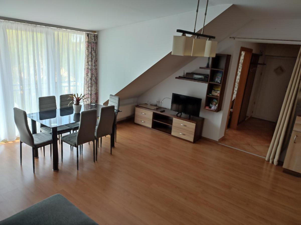 Larix Apartman Sárvár Exteriér fotografie